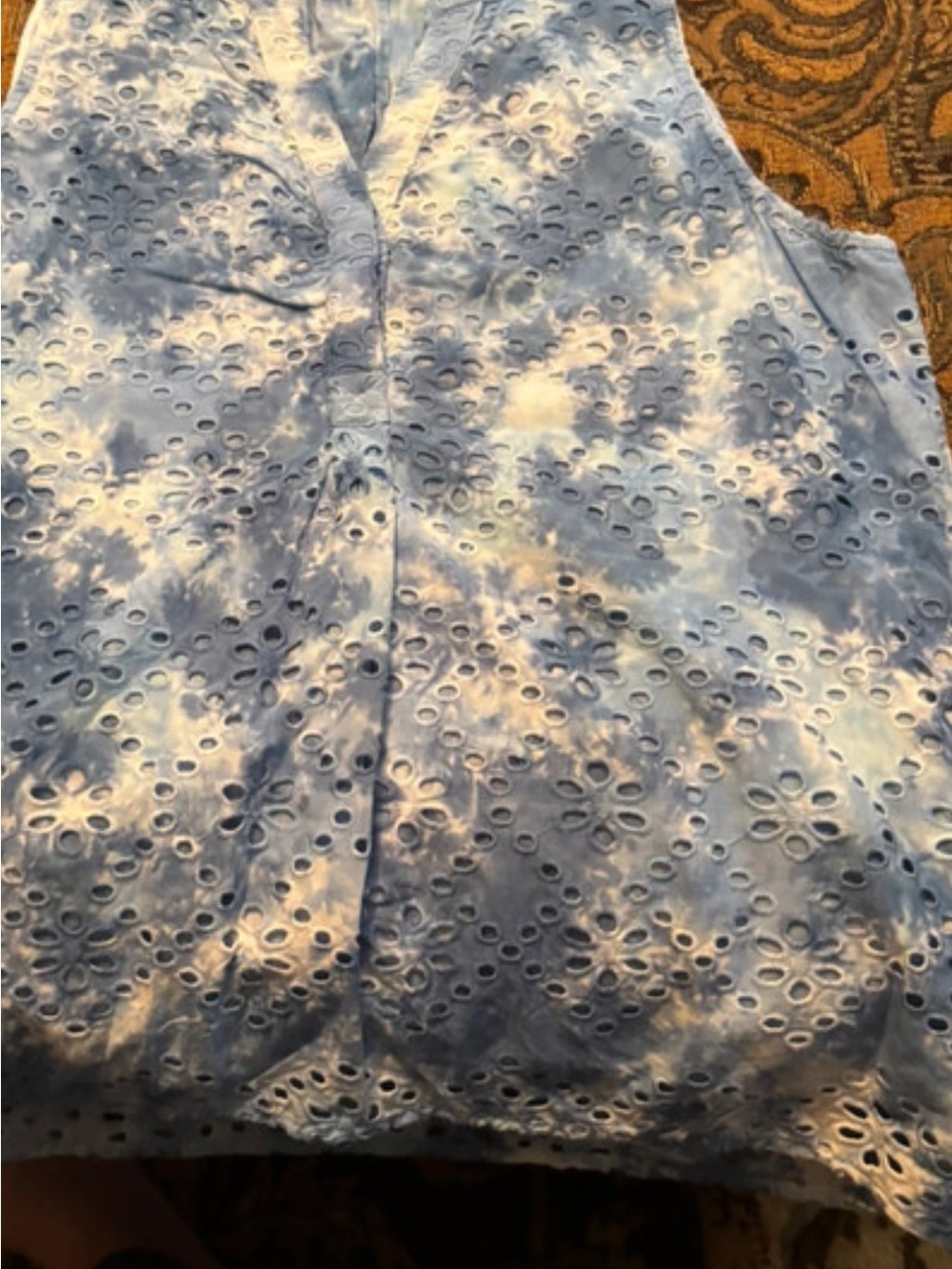 crown & ivy Light Blue Tie-Dye Eyelet Button-Down Shirt